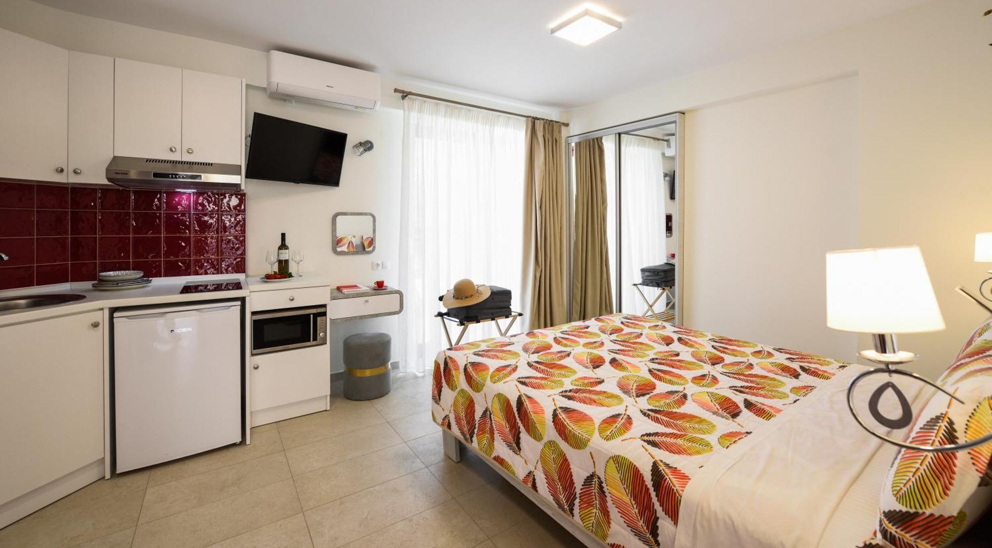 نيا بوتيدايا Elpiniki Luxury Rooms المظهر الخارجي الصورة